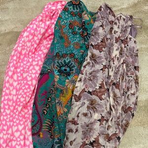 Bundle of womens tops- Colorful Patterned Set